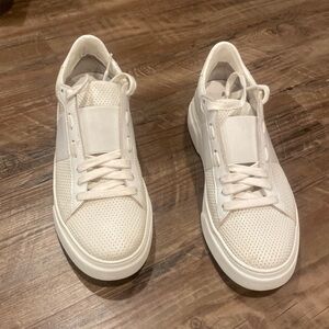 M. Gemi Italian white unique perforated sneakers - size 40 - slip on, shoe tie